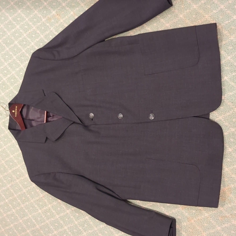 Caravan Travel lite 2XL grey blazer with nice buttons. Excellent condition.